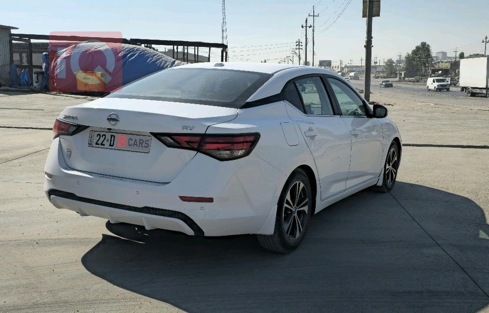 نيسان سنترا